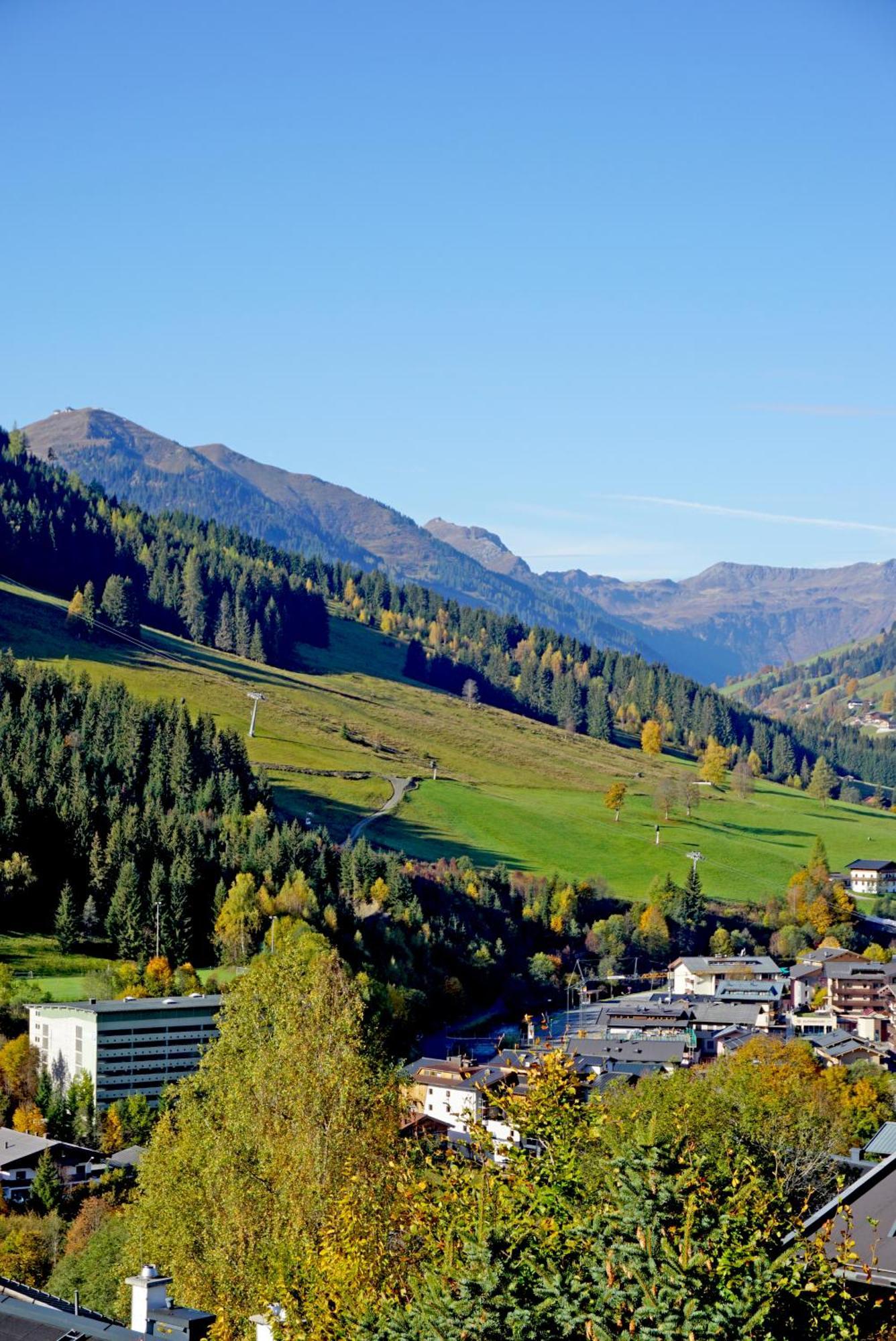 Goldspecht - Boho Appartements Saalbach-Hinterglemm Exteriör bild