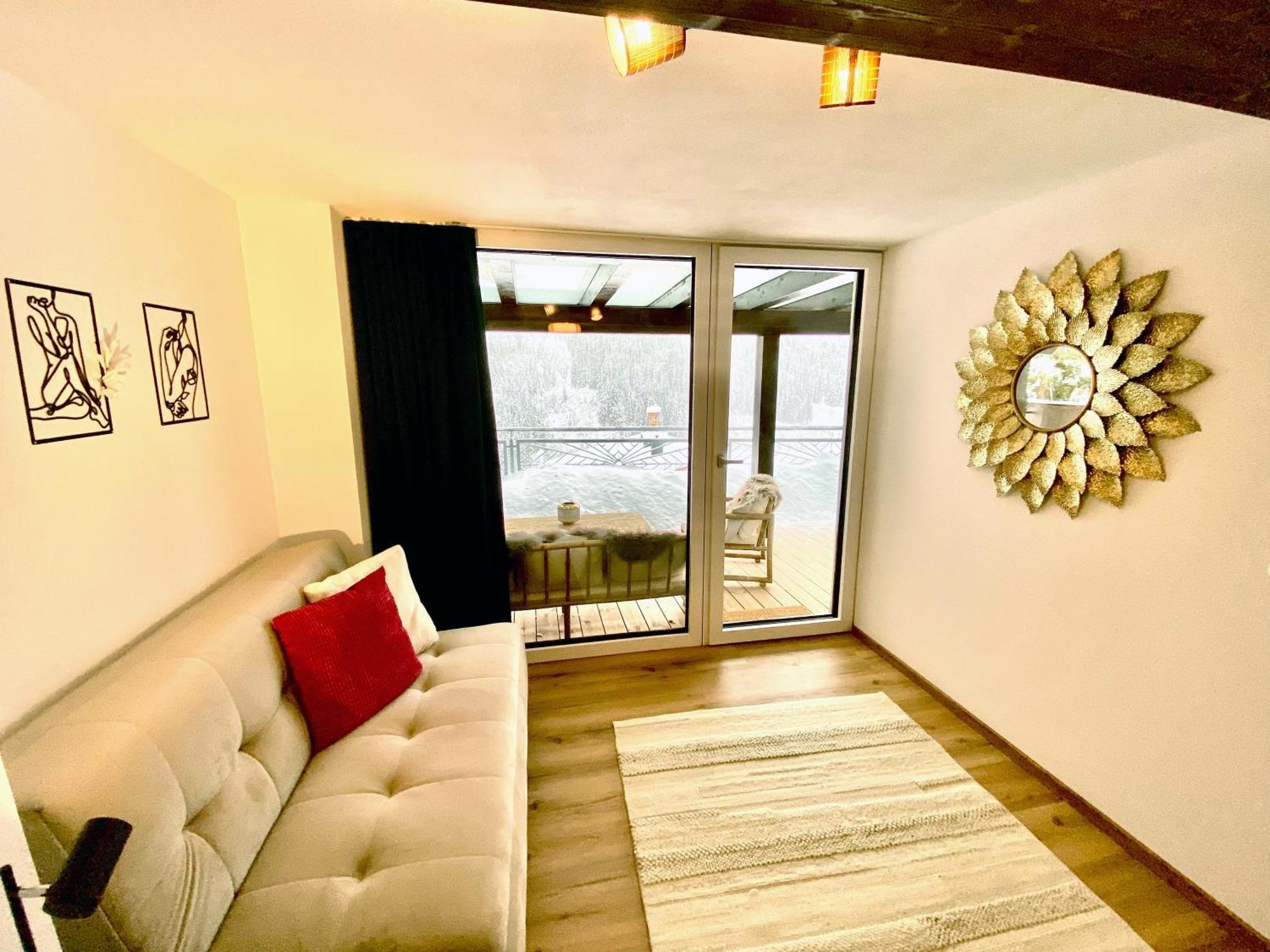 Goldspecht - Boho Appartements Saalbach-Hinterglemm Rum bild